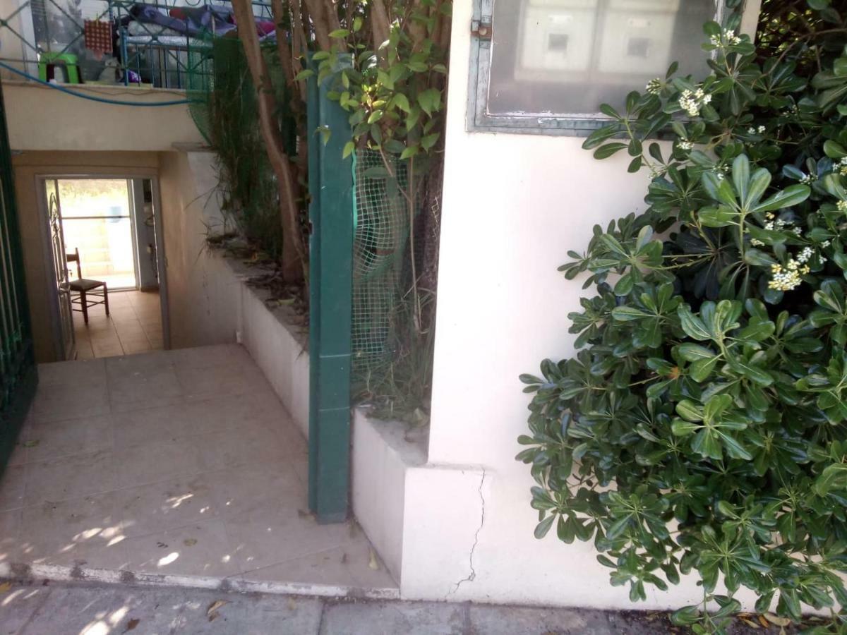 Αpartment At The Entrance Of The City Dimitropoulos Egio Exterior foto