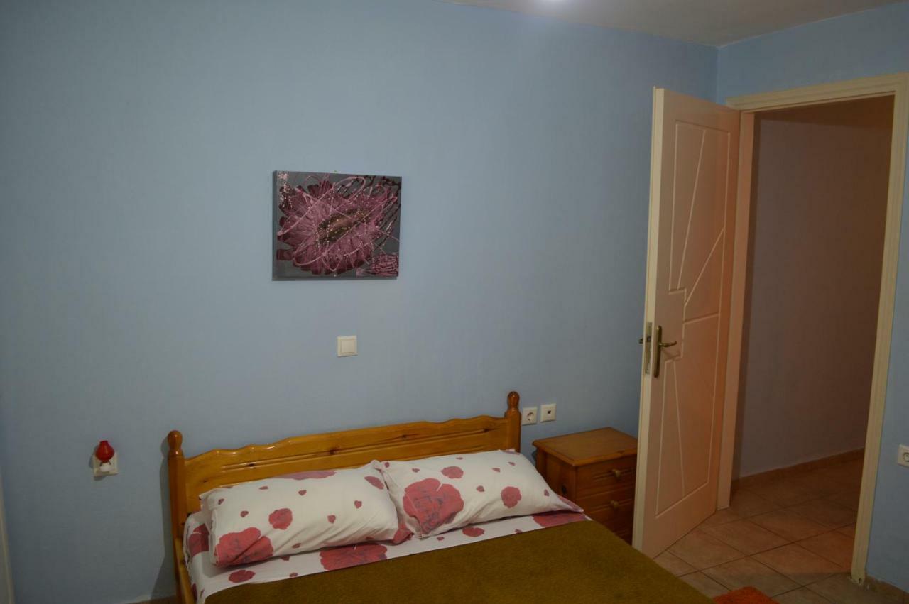 Αpartment At The Entrance Of The City Dimitropoulos Egio Exterior foto
